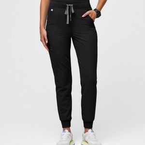 FIGS “High Waisted” Zamora jogger scrub pants
